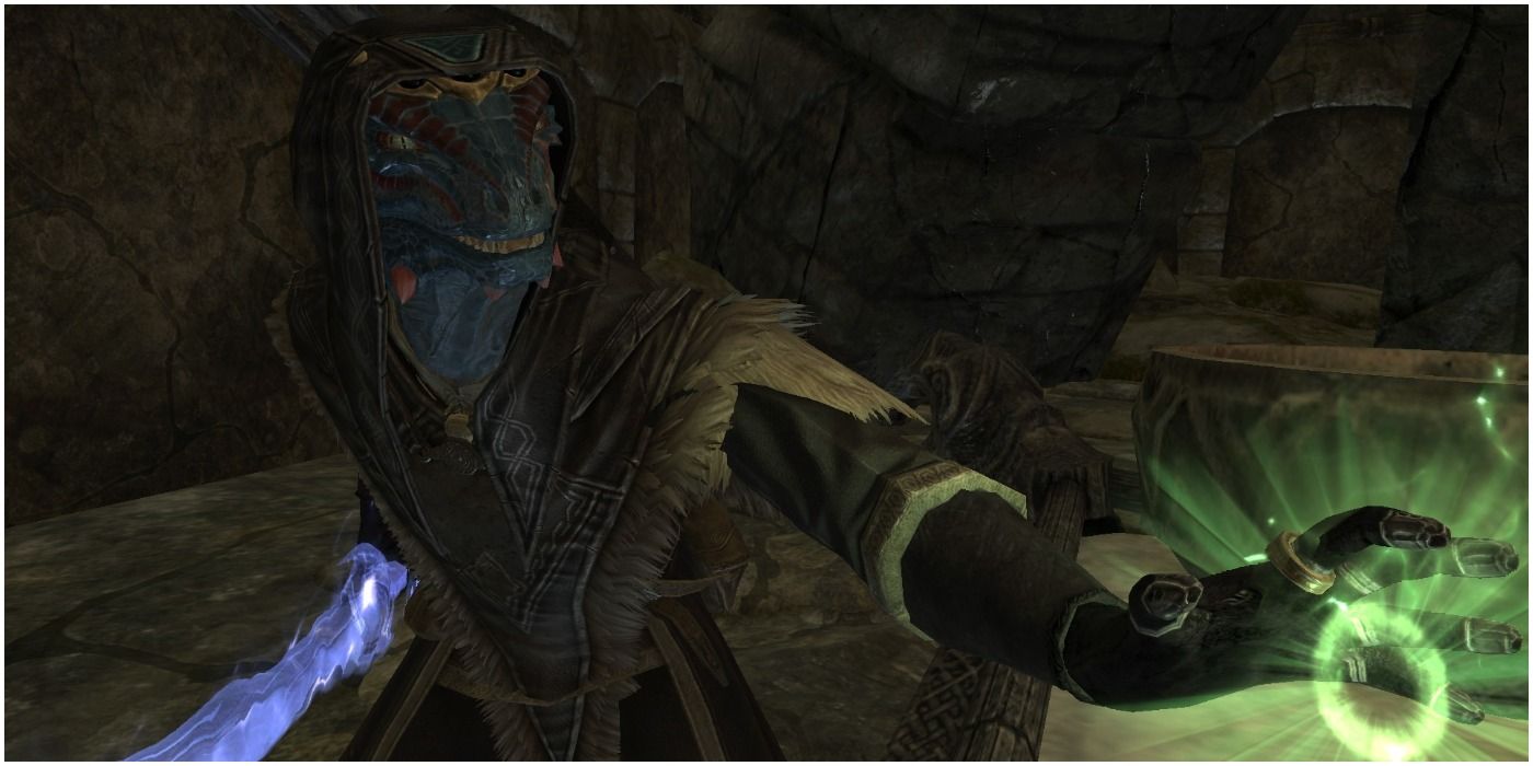 Skyrim Argonian character casting a spell
