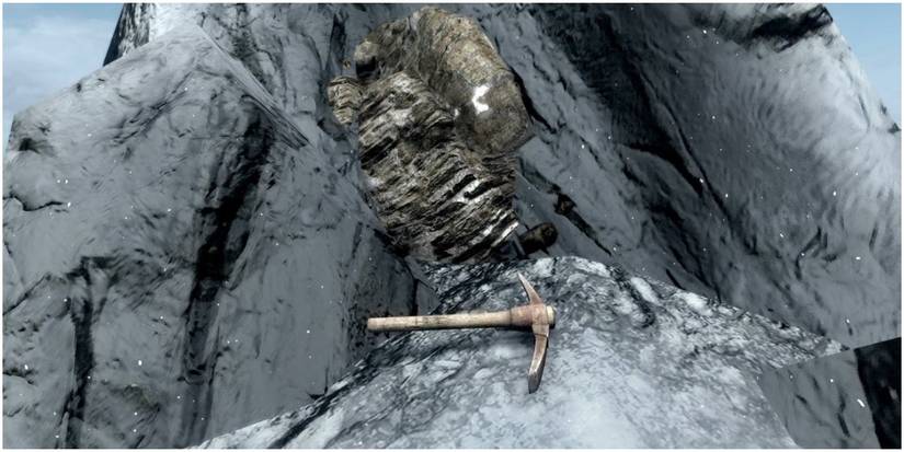 Skyrim Notched Pickaxe