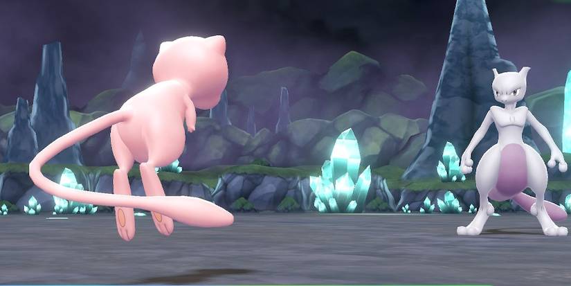 Mew versus Mewtwo in Pokemon Let's Go Pikachu Eevee Cropped