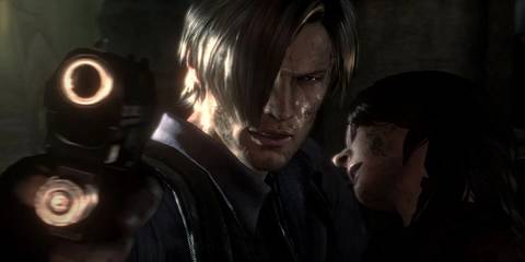 Resident Evil 6 Leon holding Helena