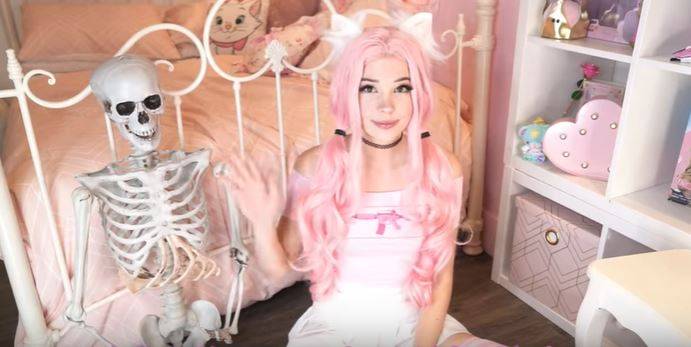 how to become belle delphine