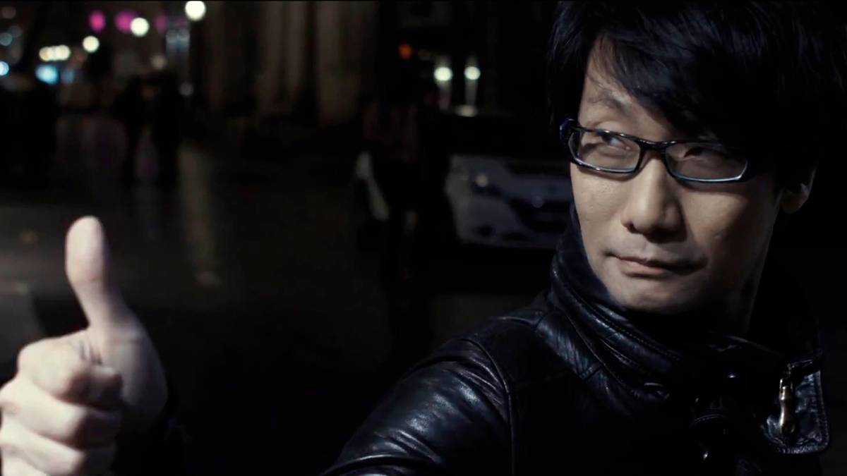 Hideo Kojima gives thumbs up