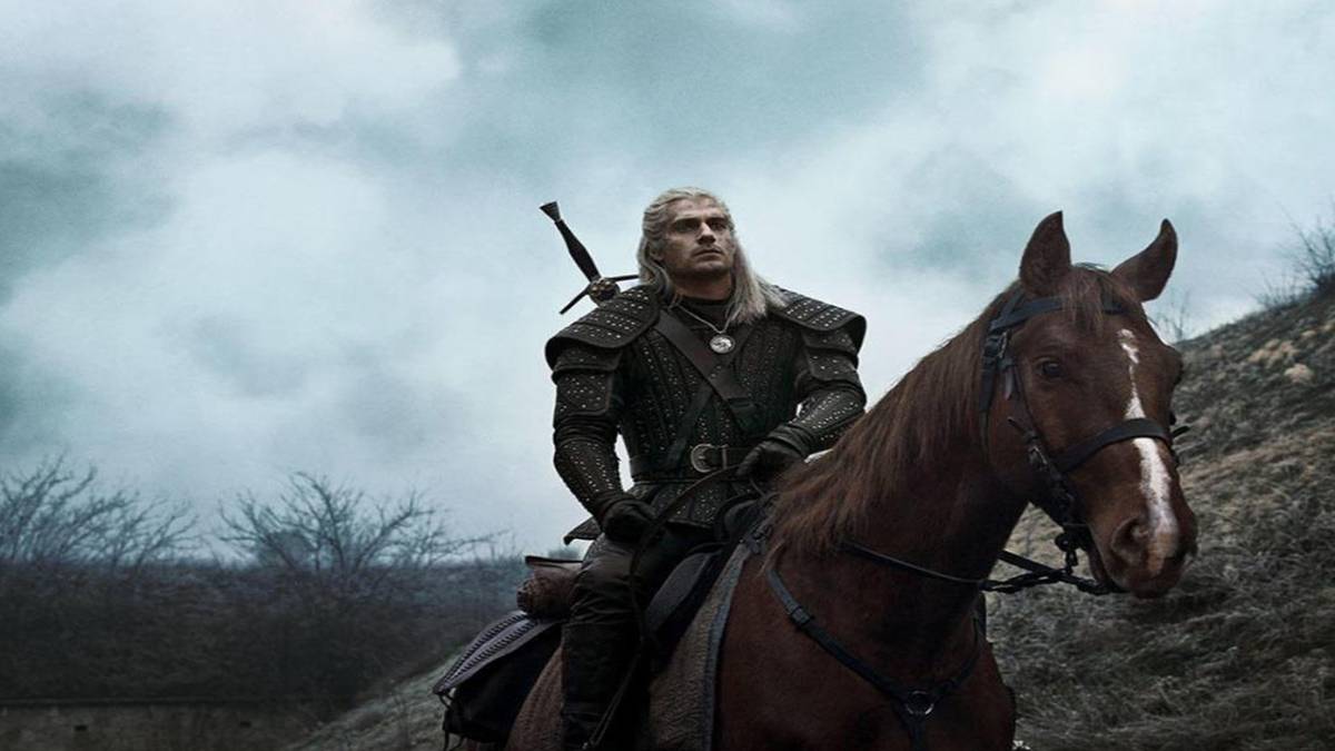 Netflix The Witcher Geralt on horseback