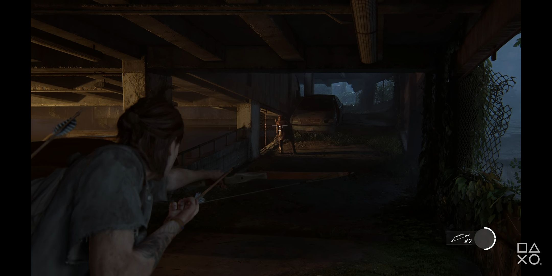 Ellie firing bow with new reticle in The Last of Us 2 gameplay trailer/demo
