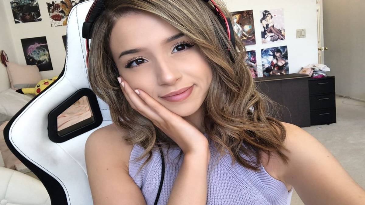 Pokimane matches with a stranger who is shouted at