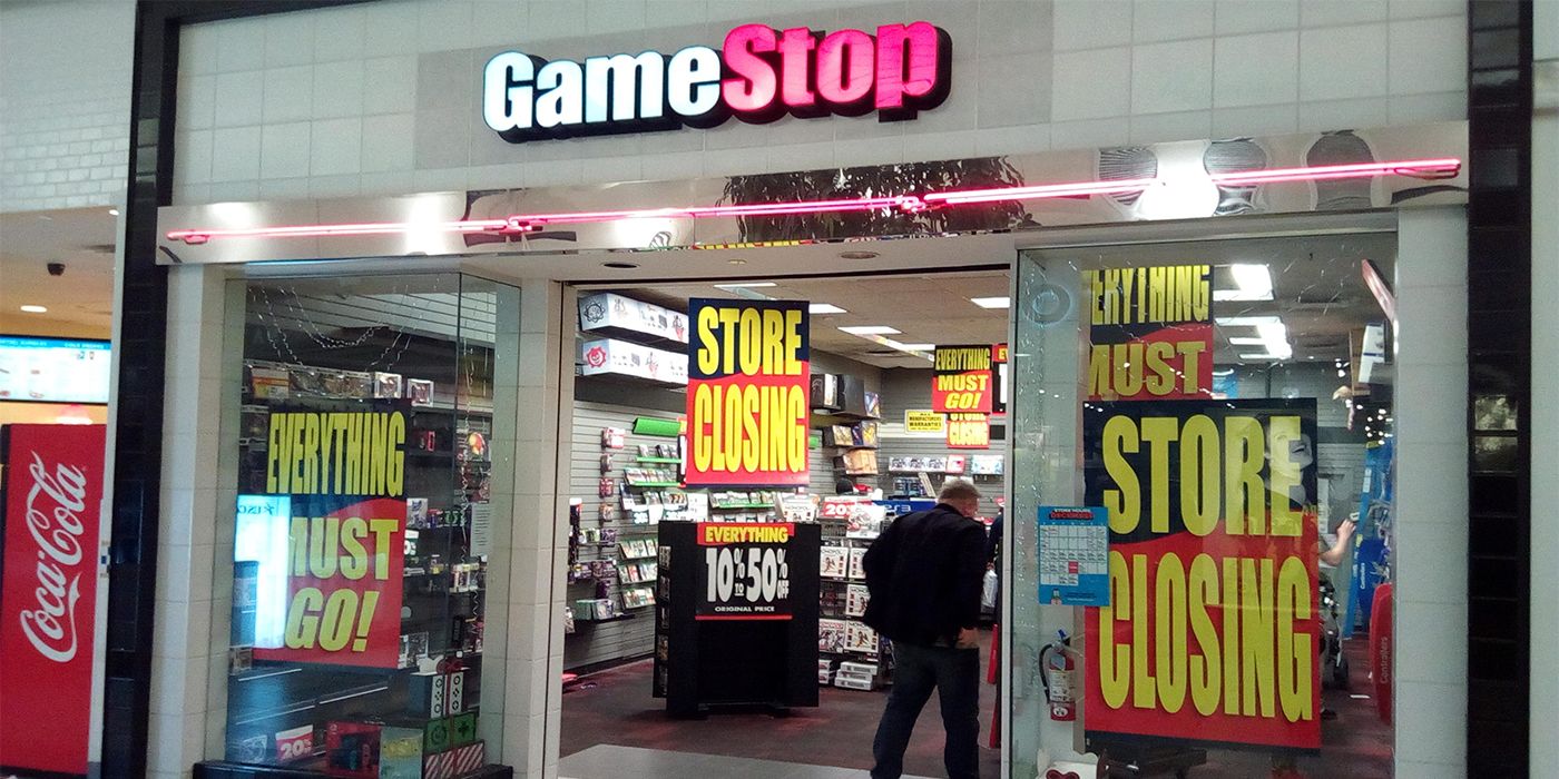 GameStop закрывает магазин