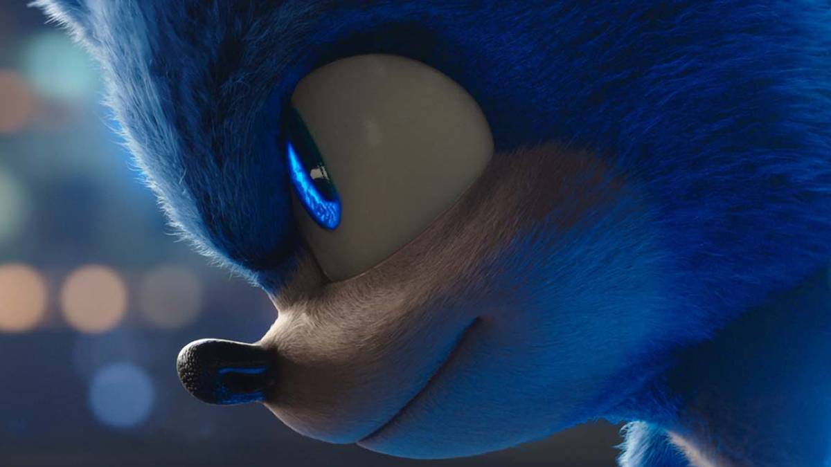sonic the hedgehog looks forward