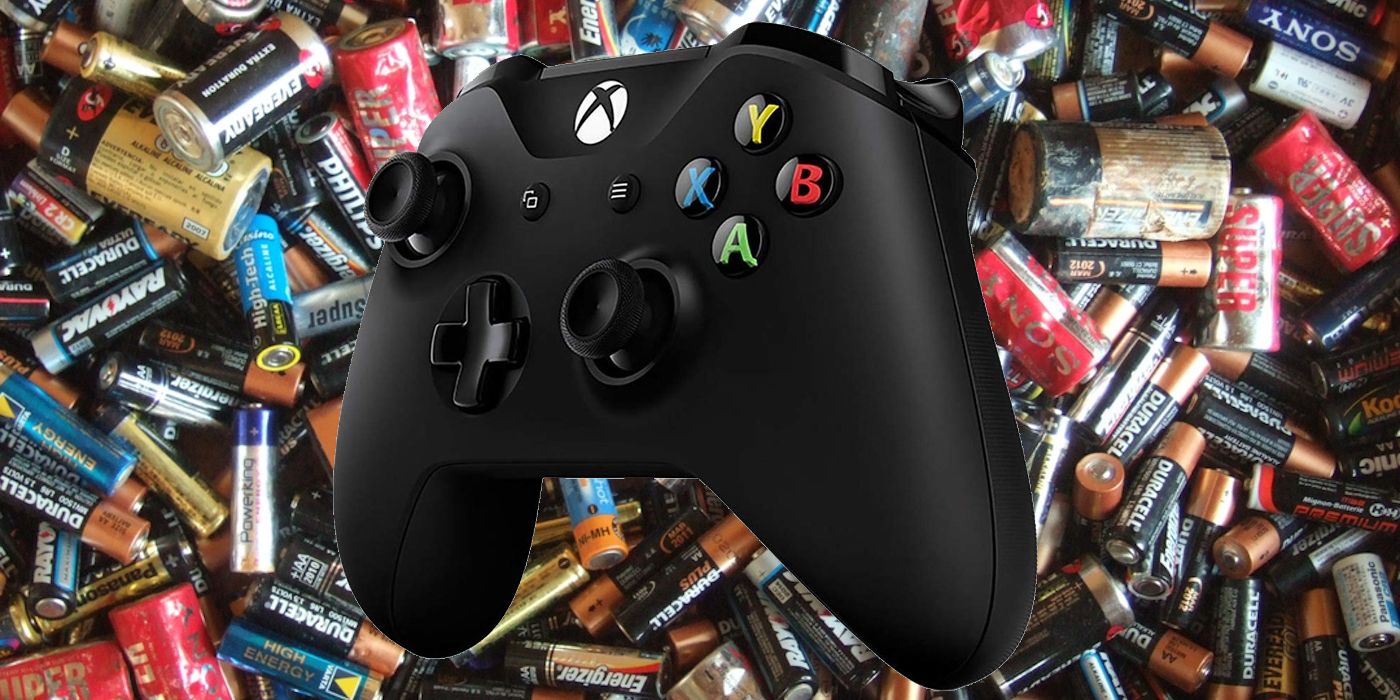 Xbox COntrollers and batteries