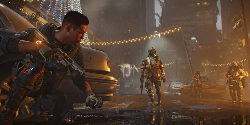 The Division Agent crouching