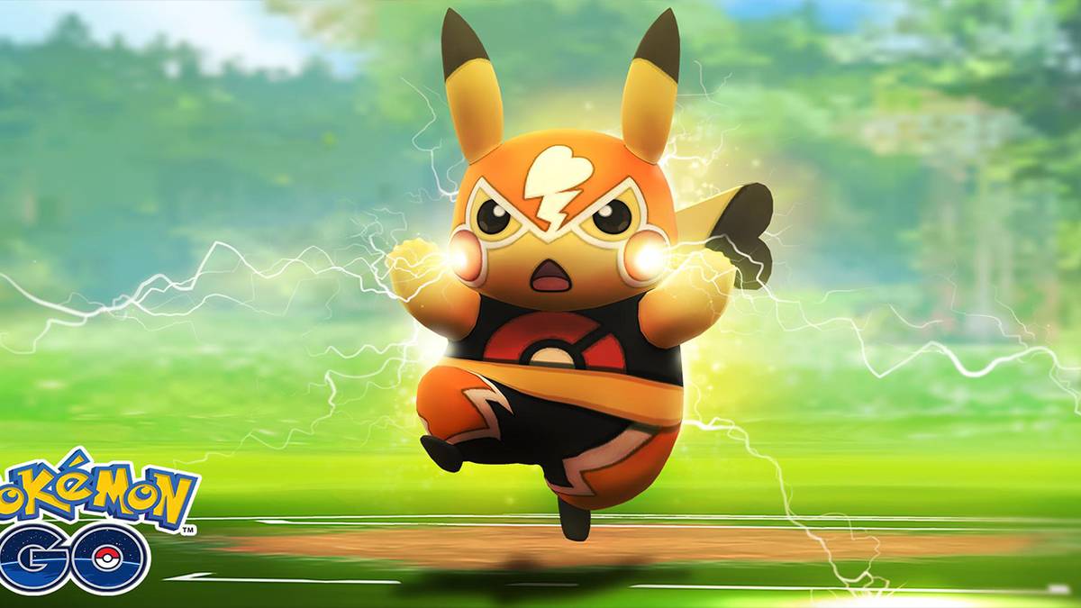 Luchador Pikachu making electricity