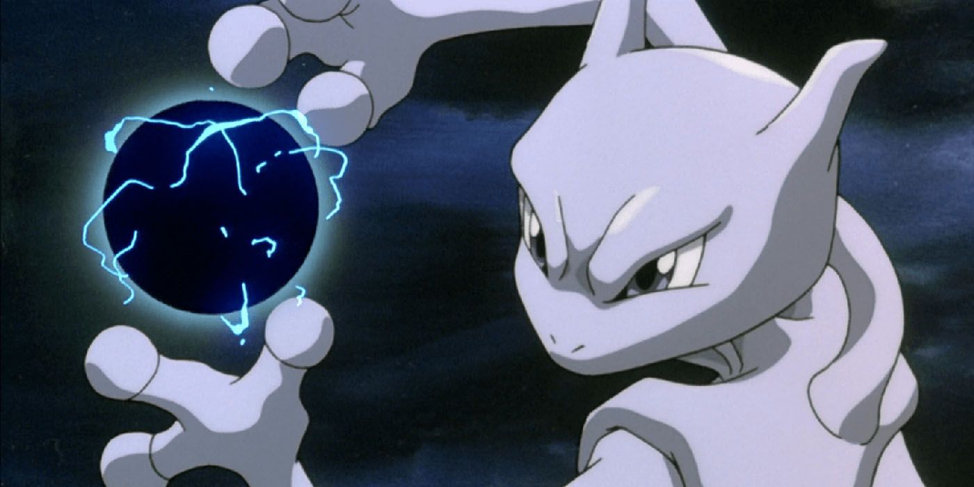 Mewtwo about to launch a Shadow Ball