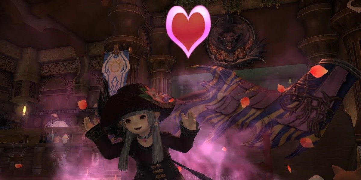 Lalafell using the Charmed emote.