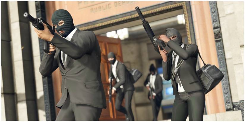 Players robbing a bank during a heist
