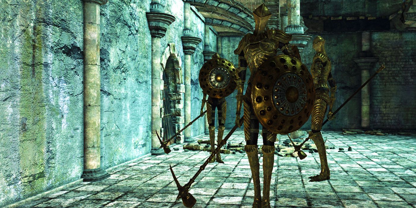 all 3 ruin sentinels from dark souls 2 in their golden armor