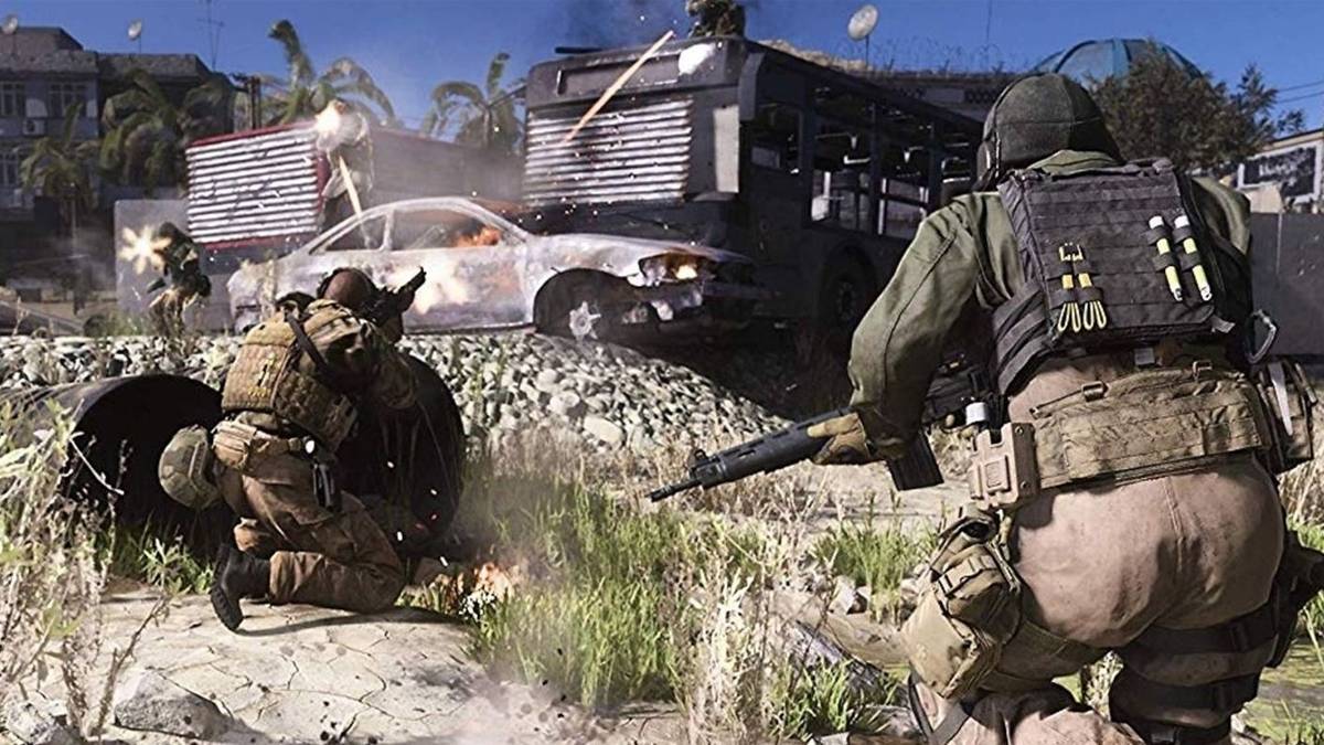 pinned down soldiers in call of duty