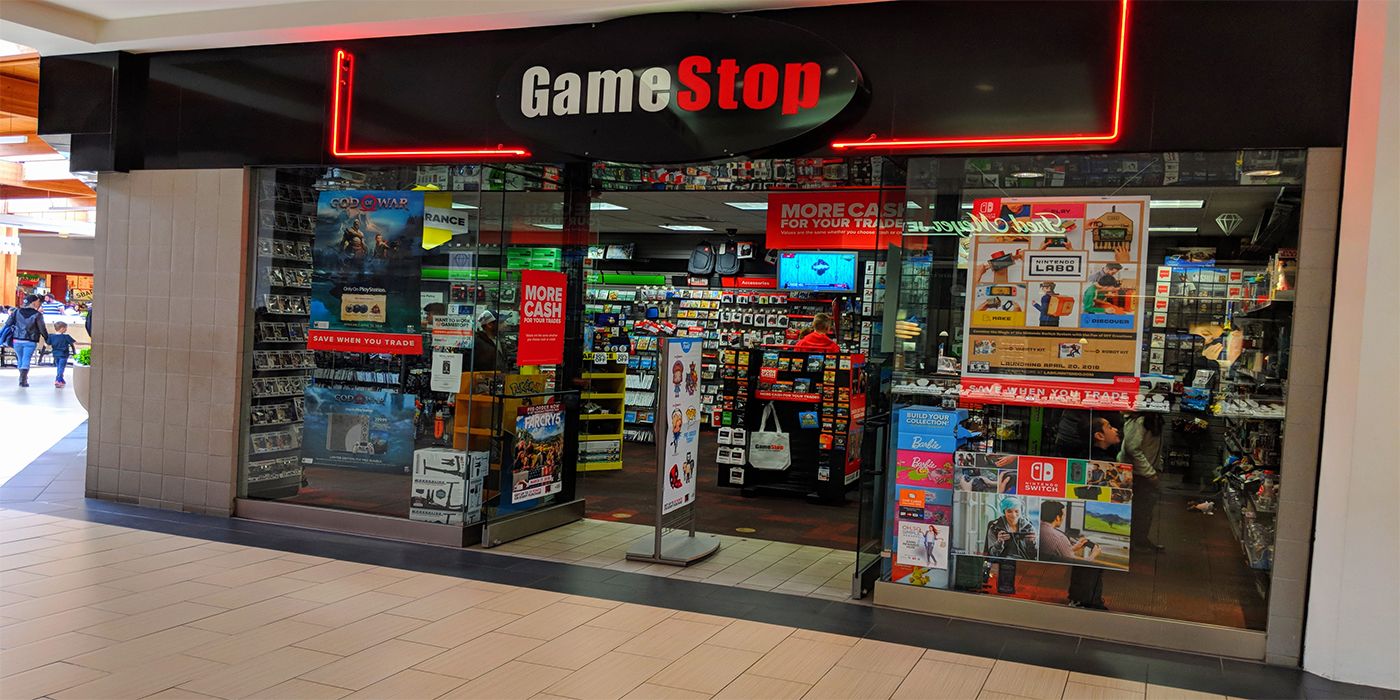 GameStop store in mall