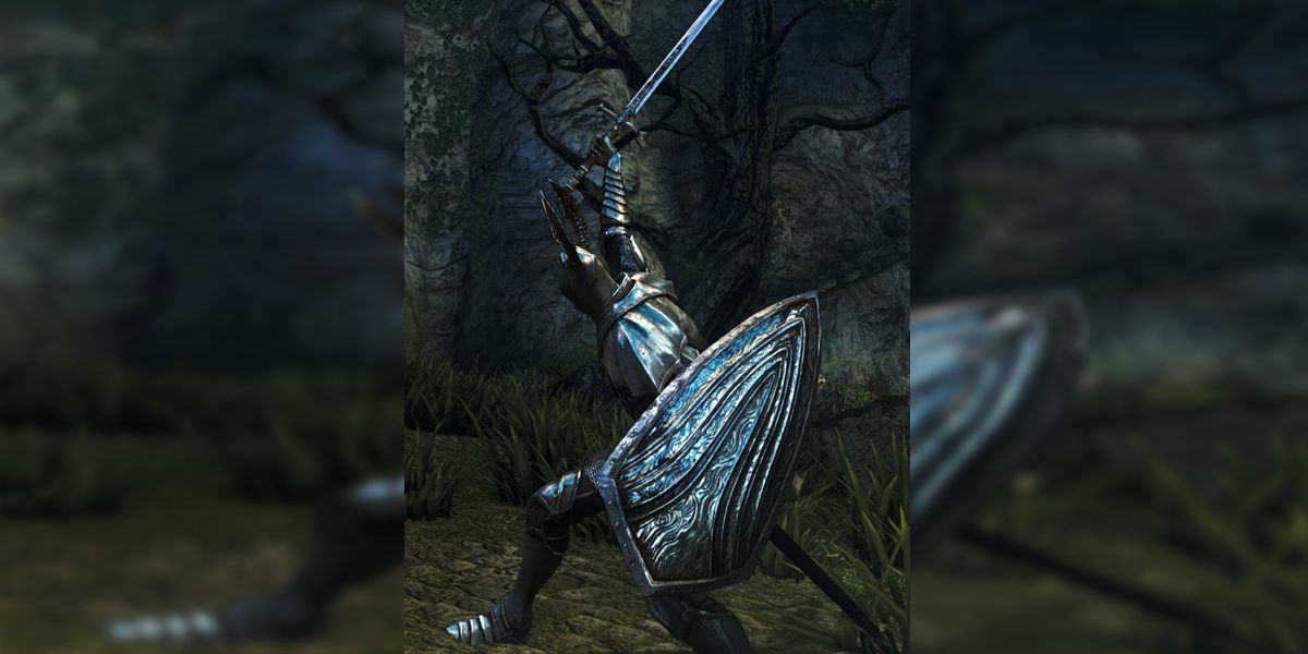 Silver Knight Shield in Dark Souls