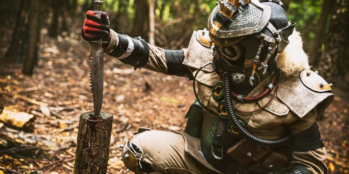 Apex Legends 10 Bloodhound Cosplays That The Allfather Approves Of