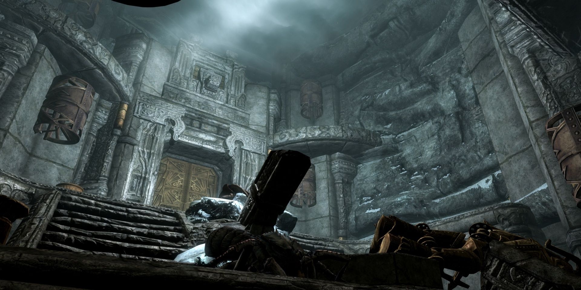 Skyrim image of Sightless Pit Dwemer dungeon.