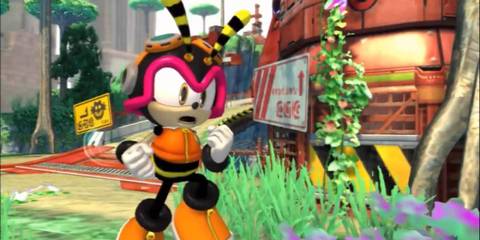 Charmy Bee in front of Planet Wisp in Sonic Generations