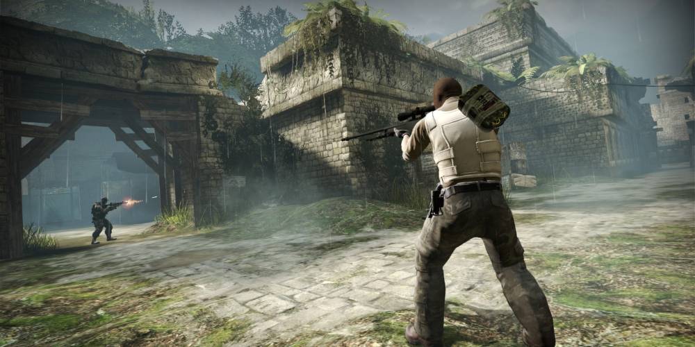 CounterStrike Series two players shooting at each other among ruins