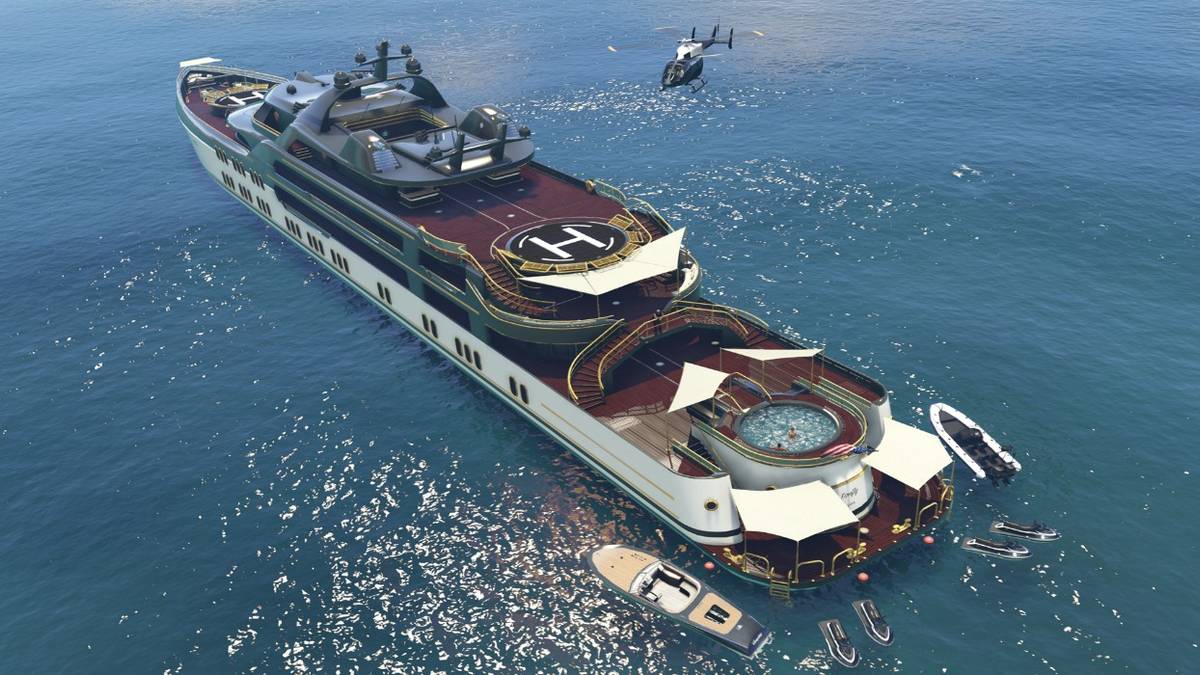 gta online yacht with custom deck on ocean