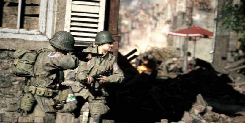 US Soldiers on street