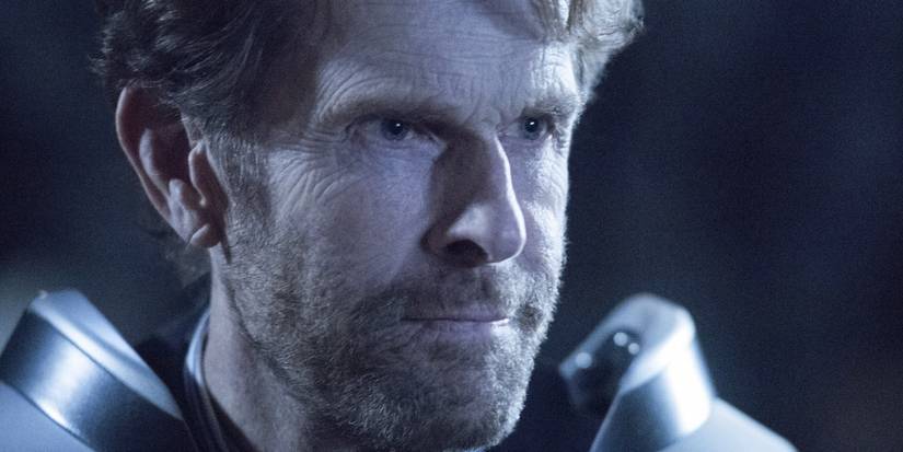 kevin-conroy-as-batman-in-batwoman