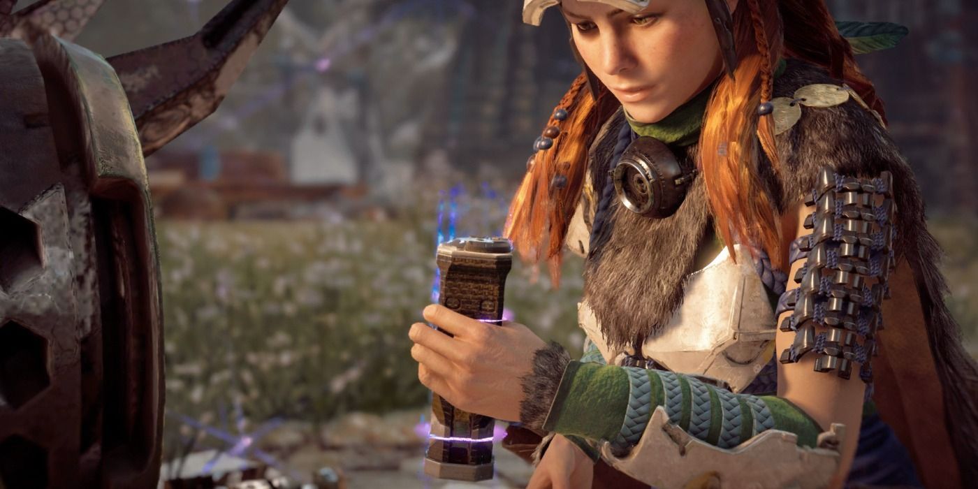 Aloy overriding a machine.