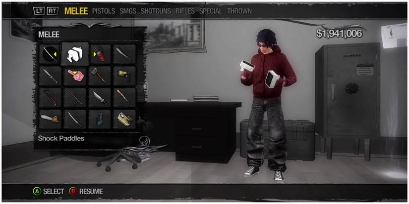 The player selecting shock paddles in the crib