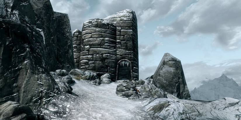 https://skyrim.gamepedia.com/South_Skybound_Watch