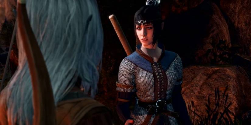 The companion Shadowheart talking to the player