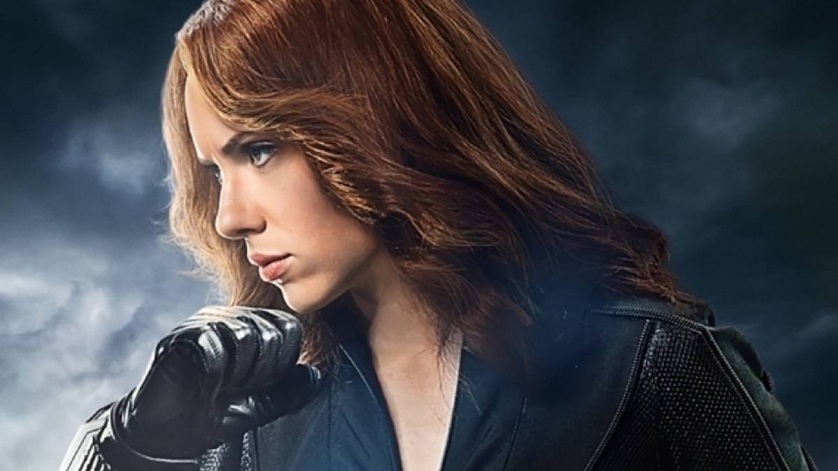 black widow scarlett johansson