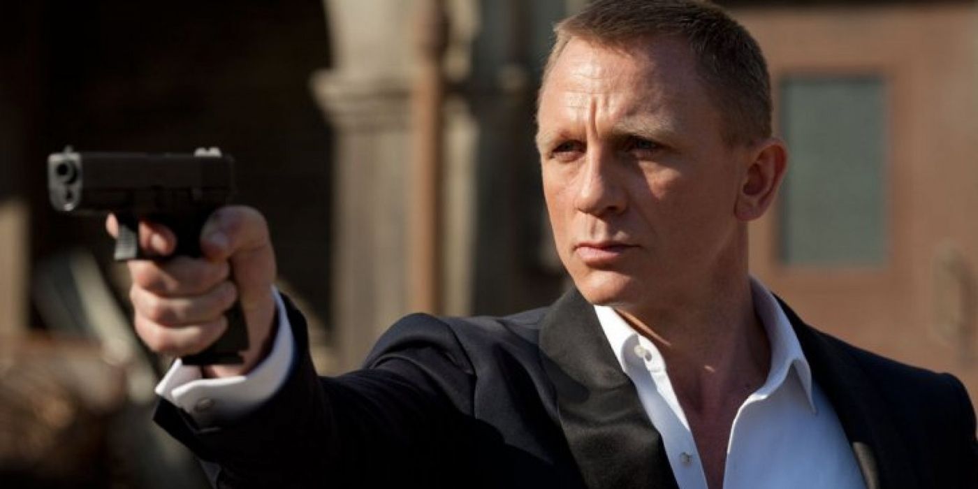007 Daniel Craig gun