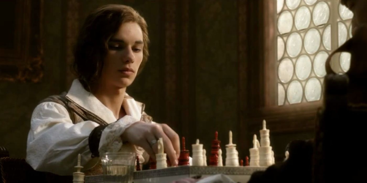 Screenshot Assassin's Creed Lineage Live-Action Ezio playing Chess