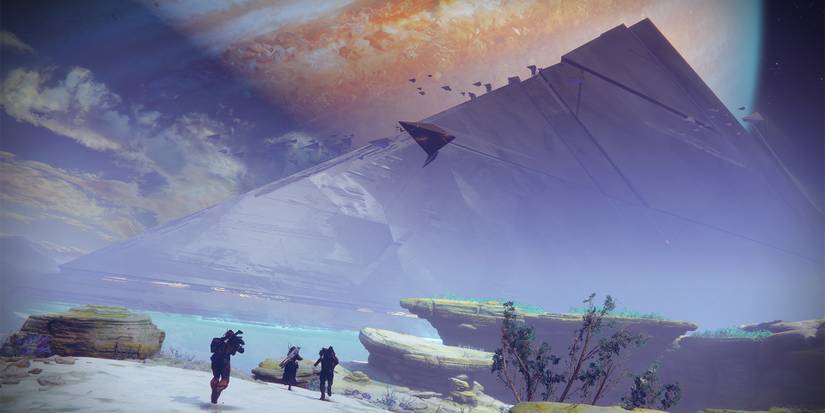 Destiny 2 Darkness Pyramid Guardians Running