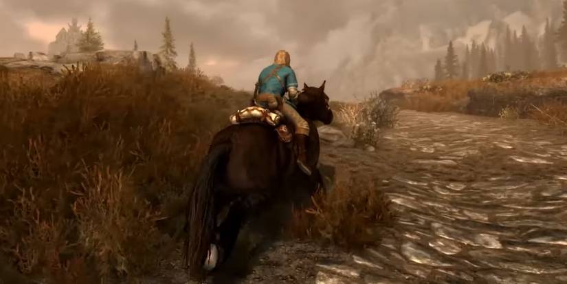 Riding a horse in Skyrim Switch