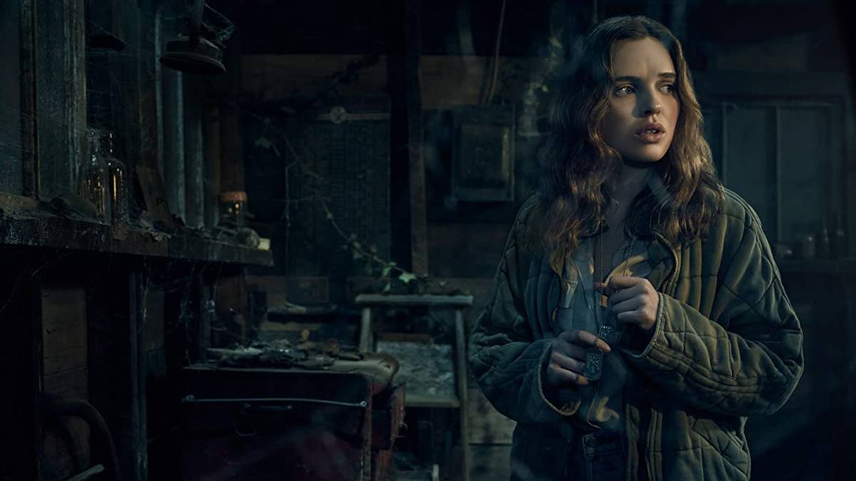 Odessa Young in CBS All Access' adaptation of Stephen King's The Stand