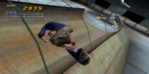 Skating gameplay in Tony Hawk's Pro Skater 2