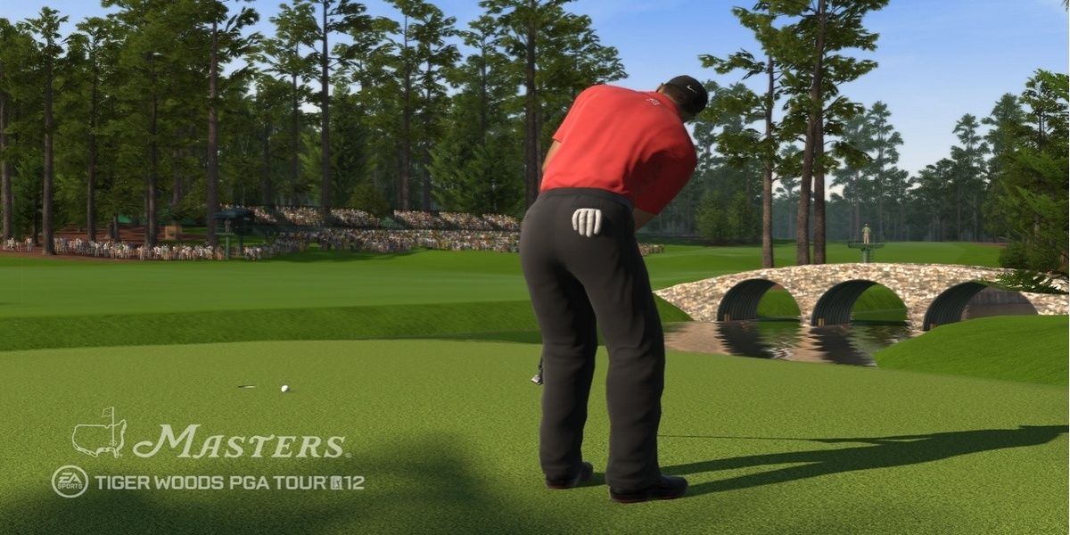 Tiger Woods putting in PGA Tour 12
