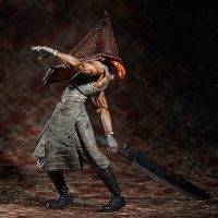 pyramid head figure