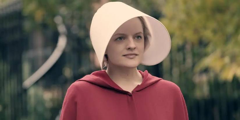 Elisabeth Moss in The Handmaid's Tale