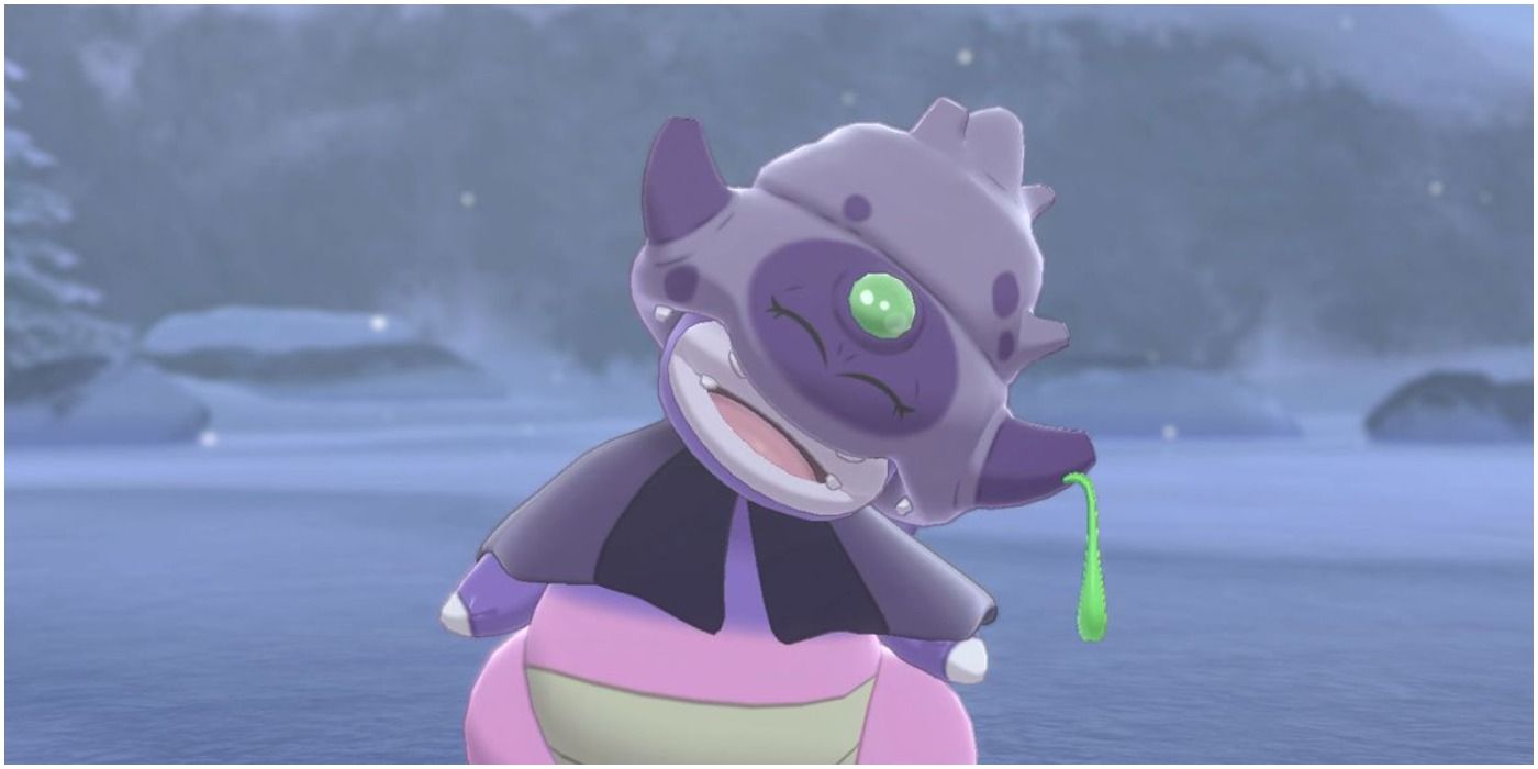 galarian slowking smiling in a silly way pokemon crown tundra