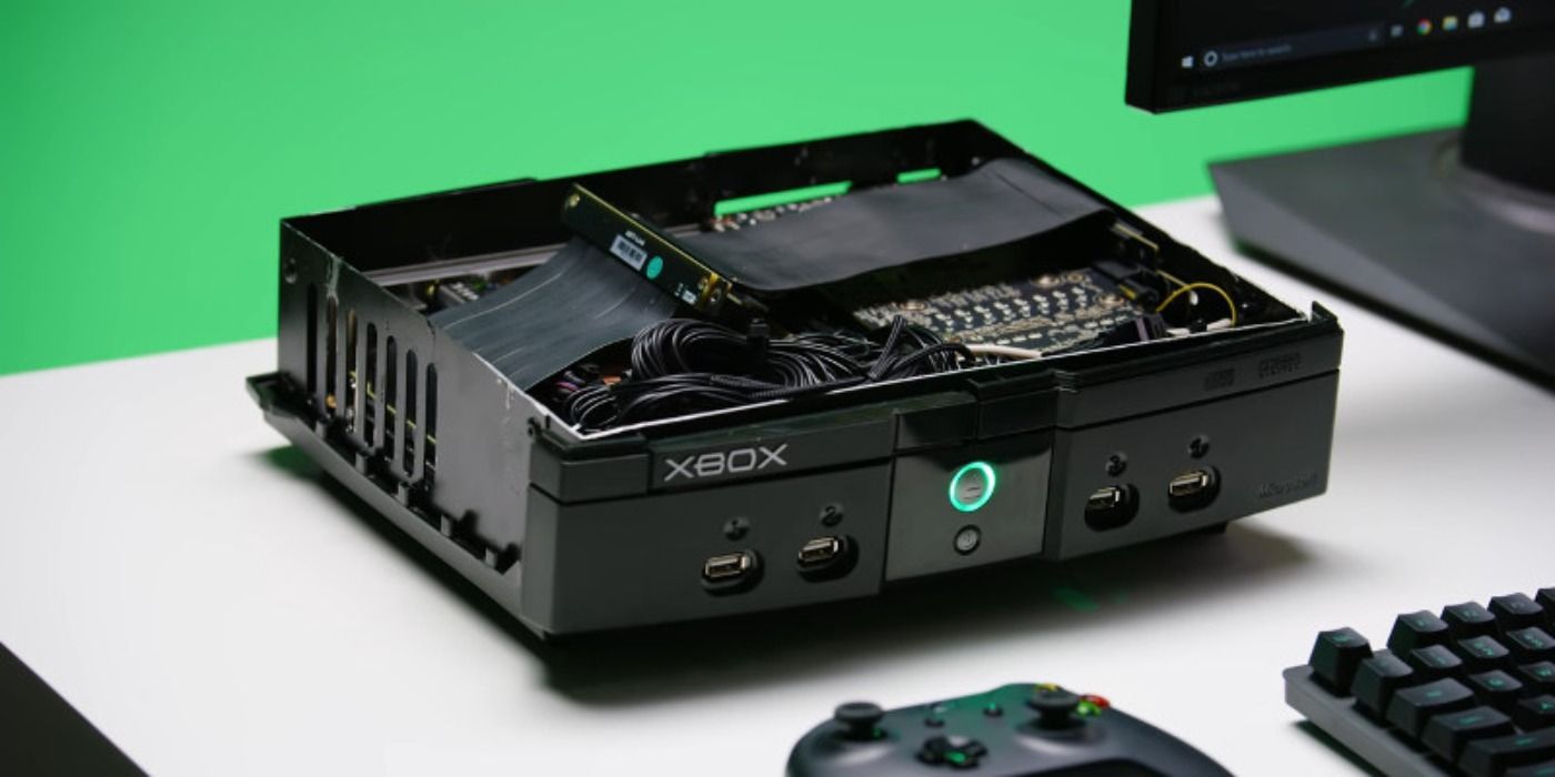 image of an original Xbox with no lid