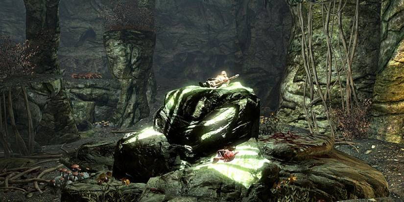 Skyrim Crystaldrift Cave Inside View