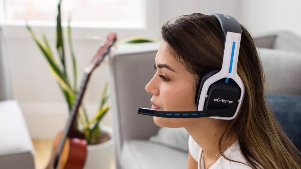 astro a20 wireless headset review