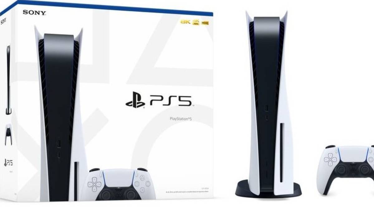 ps5 retail box with console next to it