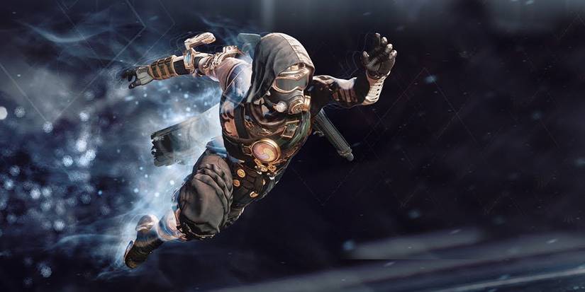 A Hunter leaping in for the kill - Destiny 2 Hunter DPS Tips