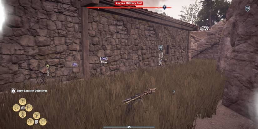 Assassin's Creed Odyssey Screenshot of Kassandra hiding in grass