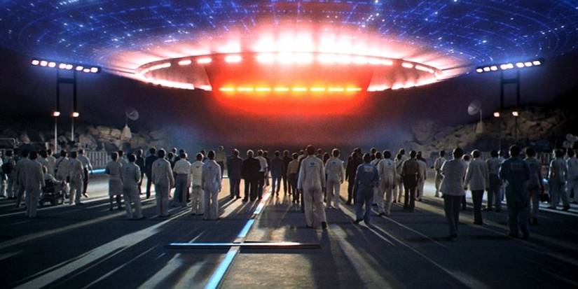 A still of a UFO in Close Encounters of the Third Kind
